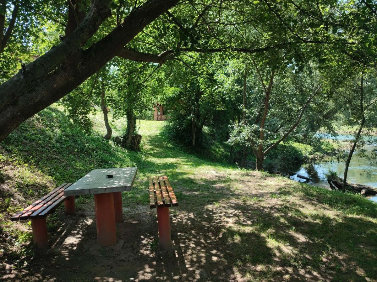 Apartmani Kajkut Banja Luka Kültér fotó